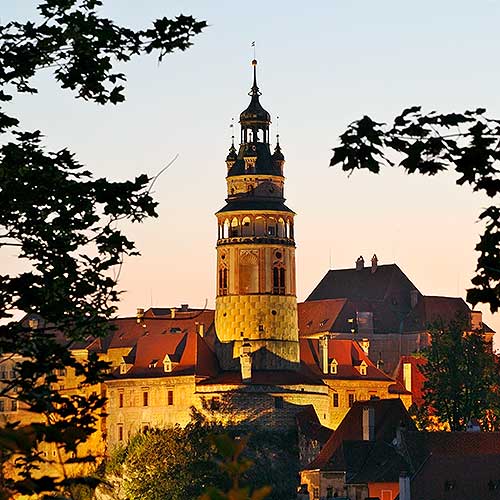 Český Krumlov (10 km) - tip na výlet z&nbsp;resortu Štilec